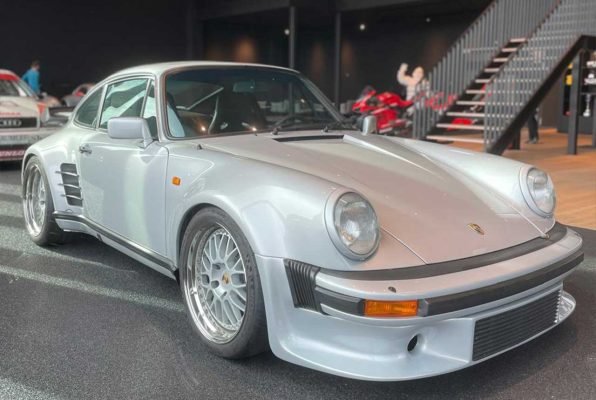 1984-porsche-911-turbo-930-silver-metallic-nevoire-overseas-vehicles-7