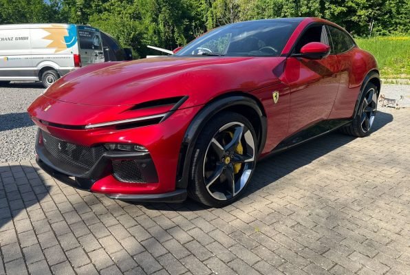 2025-ferrari-purosangue-rosso-magma-nevoire-special-vehicles (9)-sd