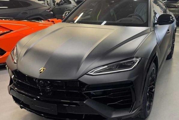 2025-lamborghini-urus-se-matt-black-nevoire-special-cars-2